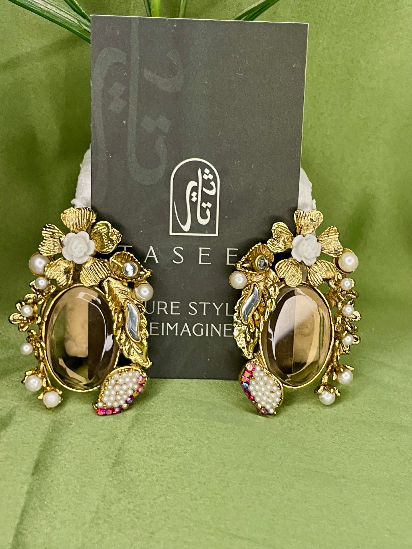 Earrings - Turkish Stones Ovl Floral Studs - Golden