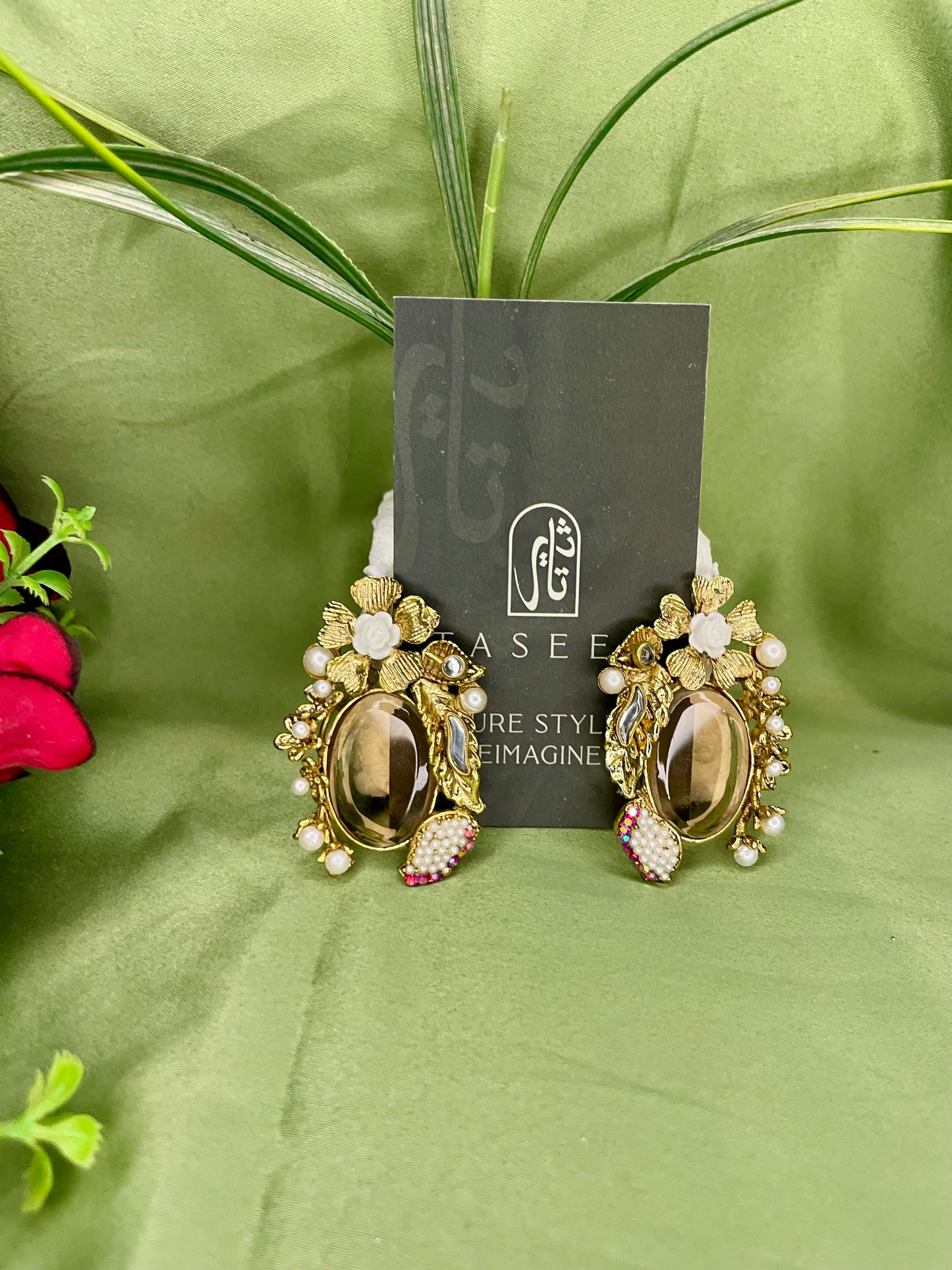 Earrings - Turkish Stones Ovl Floral Studs - Golden