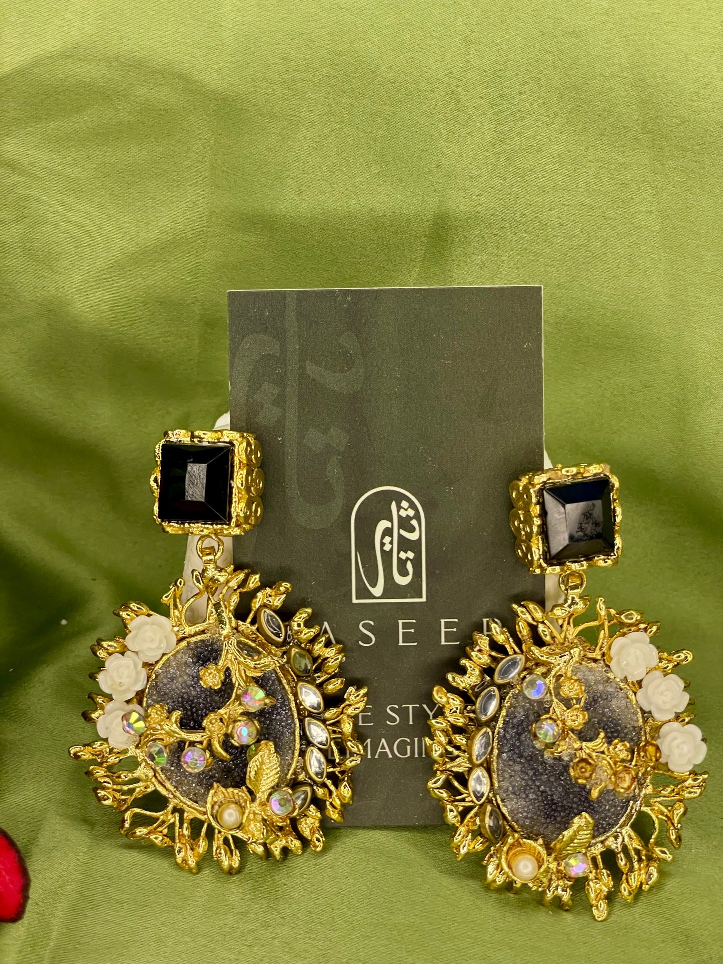 Earrings - Royal Gulab Stud - B1