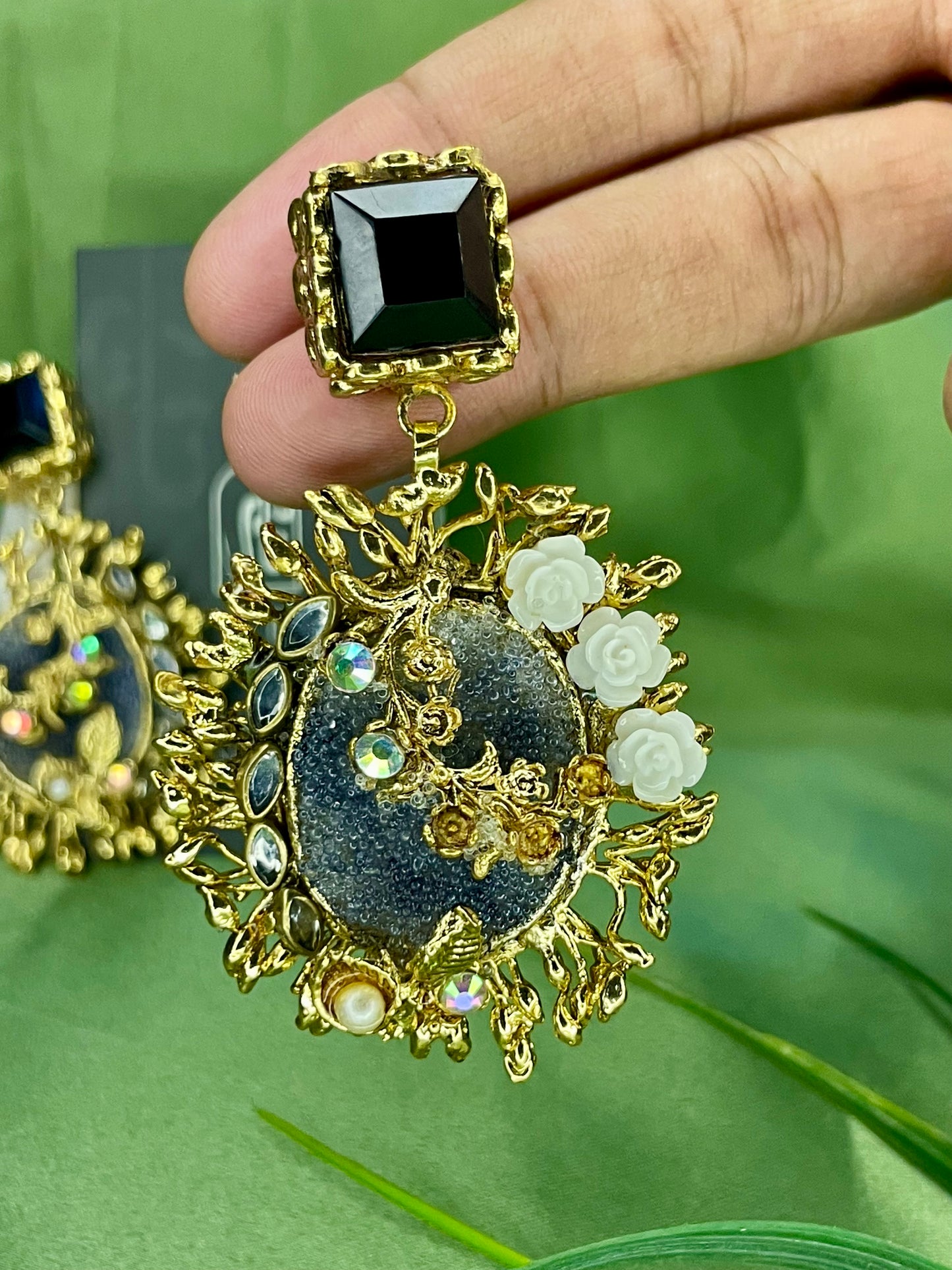 Earrings - Royal Gulab Stud - B1
