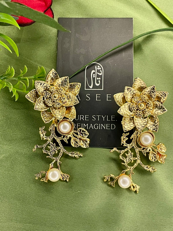 Earrings - Floral Pearls