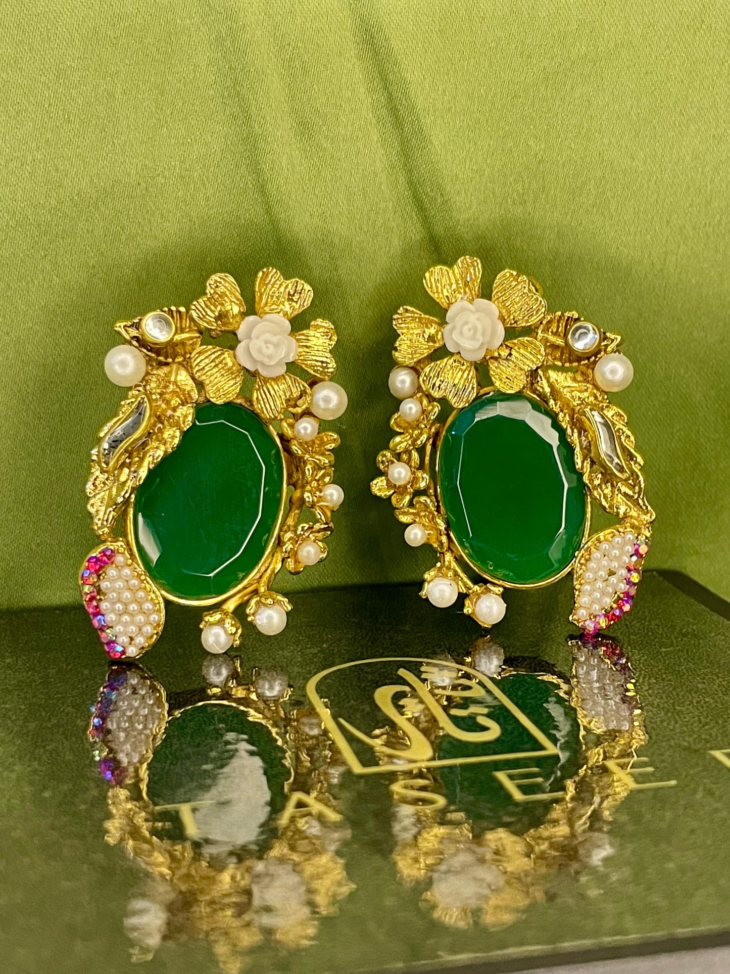 Earrings - Turkish Stones Ovl Floral Studs - Green