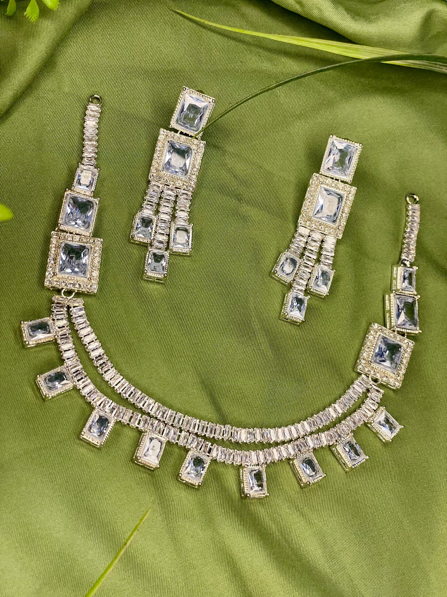 Mala Necklace Set - Silver - TNC04