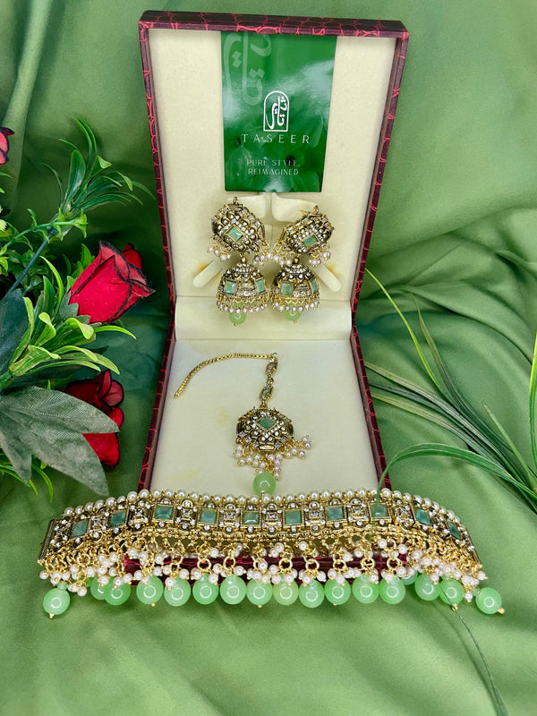 Premium Look Choker Set
